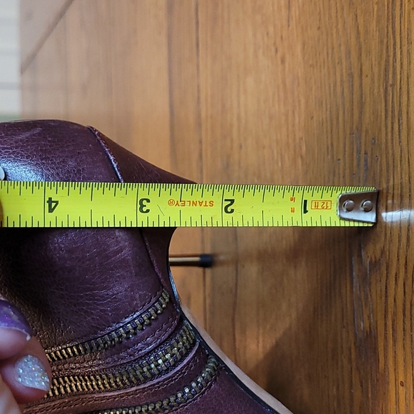 BCBGMAXAZRIA Shoes - Picture 12 of 12